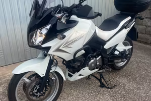 Suzuki V-Strom 650 DL
