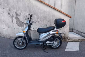 Piaggio Liberty 125 con 11300km