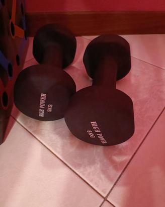Coppia manubri 5 kg ciascuno in neoprene – 10 kg t