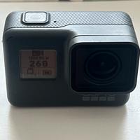 GoPro HERO5 Black con Accessori inclusi nel prezzo