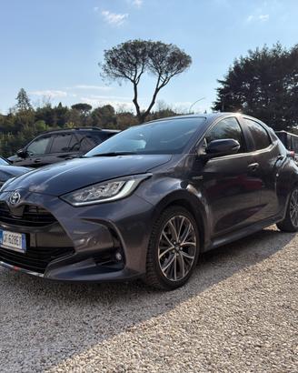 Toyota Yaris 1.5 Hybrid 5 porte Lounge