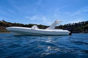 Sea Prop RIB 27 – Pari al nuovo - x2 Mercury 150