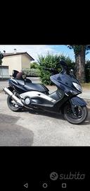 Yamaha T Max 500