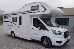 MC louis glamys 226 2.0 155cv