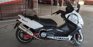 Yamaha T Max - 2006