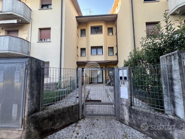 2 LOCALI A PALAZZOLO SULL'OGLIO