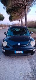 VOLKSWAGEN New Beetle - 2001