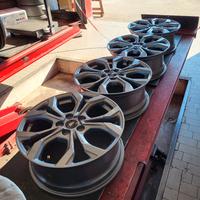 CERCHI IN LEGA ORIGINALE FORD FOCUS ST-LINE 7X17 