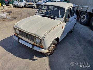 Renault 4 950 TL per ricambi (2a)