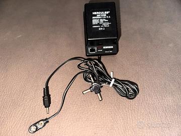 Alimentatore universale HERCULES ME78U regolabile