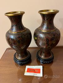 Vasi cinesi con manifattura Cloisonne