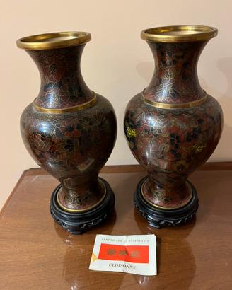 Vasi cinesi con manifattura Cloisonne