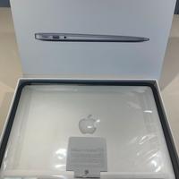 MacBook Air 13'' – 256Gb come nuovo