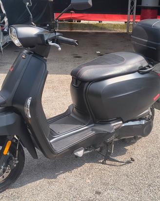 scooter lambretta v200 special