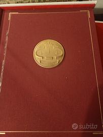 Libro illustrato collezione monete del vaticano 