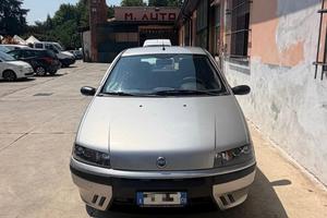Fiat Punto 1.2 benzina 3 porte ok neopatentati