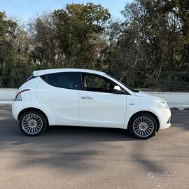 Lancia Ypsilon 1.3 MJT 16V 95 CV 5 porte S&S Gold