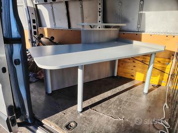 scrivania per reception 