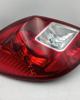 Fanale post sx OPEL CORSA D '11