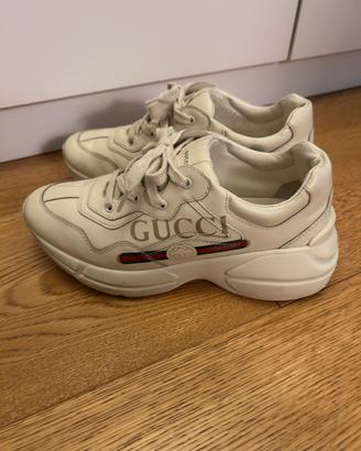 Gucci Rython bimbo nr.33-come nuove
