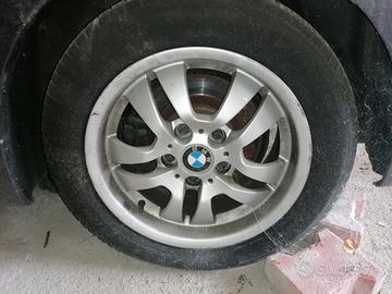 Ricambi BMW 320i serie 3 benzina E90 anno 2007 150