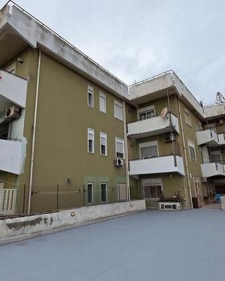 Sperone, appartamento con giardino