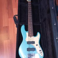 Fender Roscoe Beck V