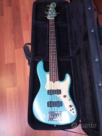 Fender Roscoe Beck V
