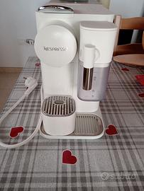 Macchina da Caffè De'Longhi Nespresso Lattissima O