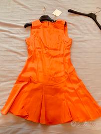 Abitino primaverile senza maniche