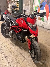 Ducati hypermotard 950