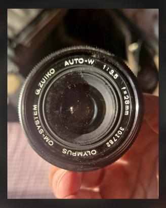 Olympus om 28 mm f 3.5