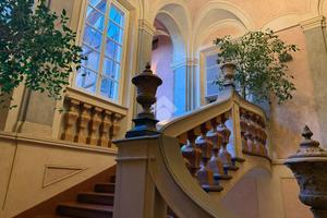 3 LOCALI A REGGIO NELL'EMILIA