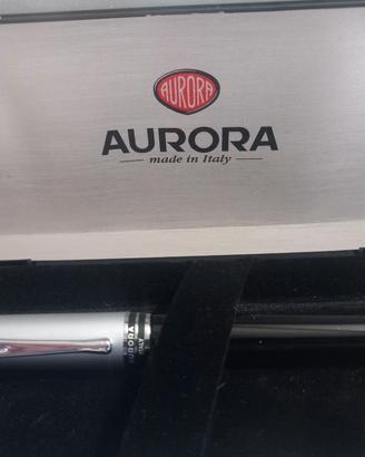 penna stilografica aurora