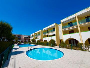 Grazioso appartamento a due piani- villaggio LIA