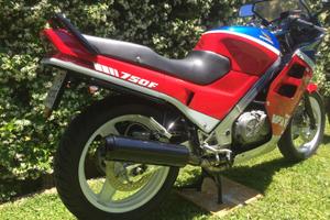 Honda VFR 750 RC24 1986