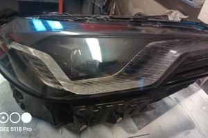  faro anteriore BMW m2