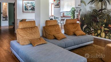 Divano con penisola Poltrone e Sofà 