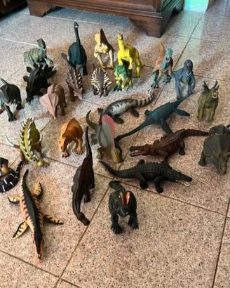 collezione dinosauri bimbo
