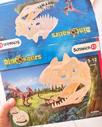 Schleich 42348 - Trappola Teschio con Velociraptor