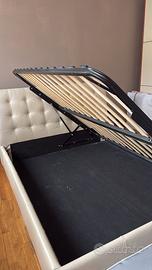 Letto contenitore in ecopelle con materasso 