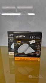 2 pz. FARETTI QUADRATI 6 WATT LUCE CALDA