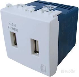Doppia presa USB A