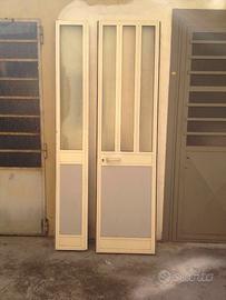 Porta in alluminio con vetro armato retinato