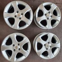 Cerchi Lega Suzuki Swift 5,5 X 15 ET 45 4 Fori 4PZ