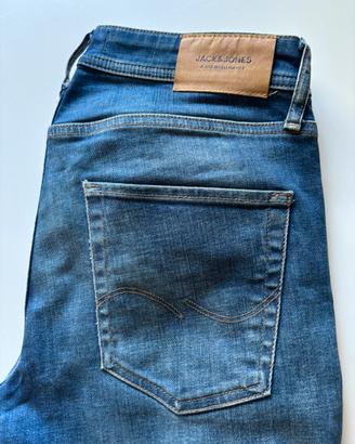 Jeans taglia 32