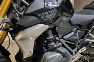 Moto BMW R1250R - 06/2023
