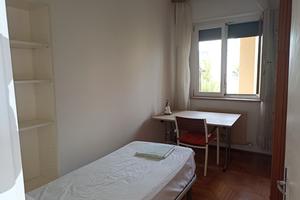 Stanza singola solo per studenti universitari