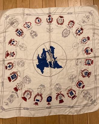 Foulard con stemmi e mappe