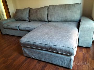 divano angolare  con chaise longue